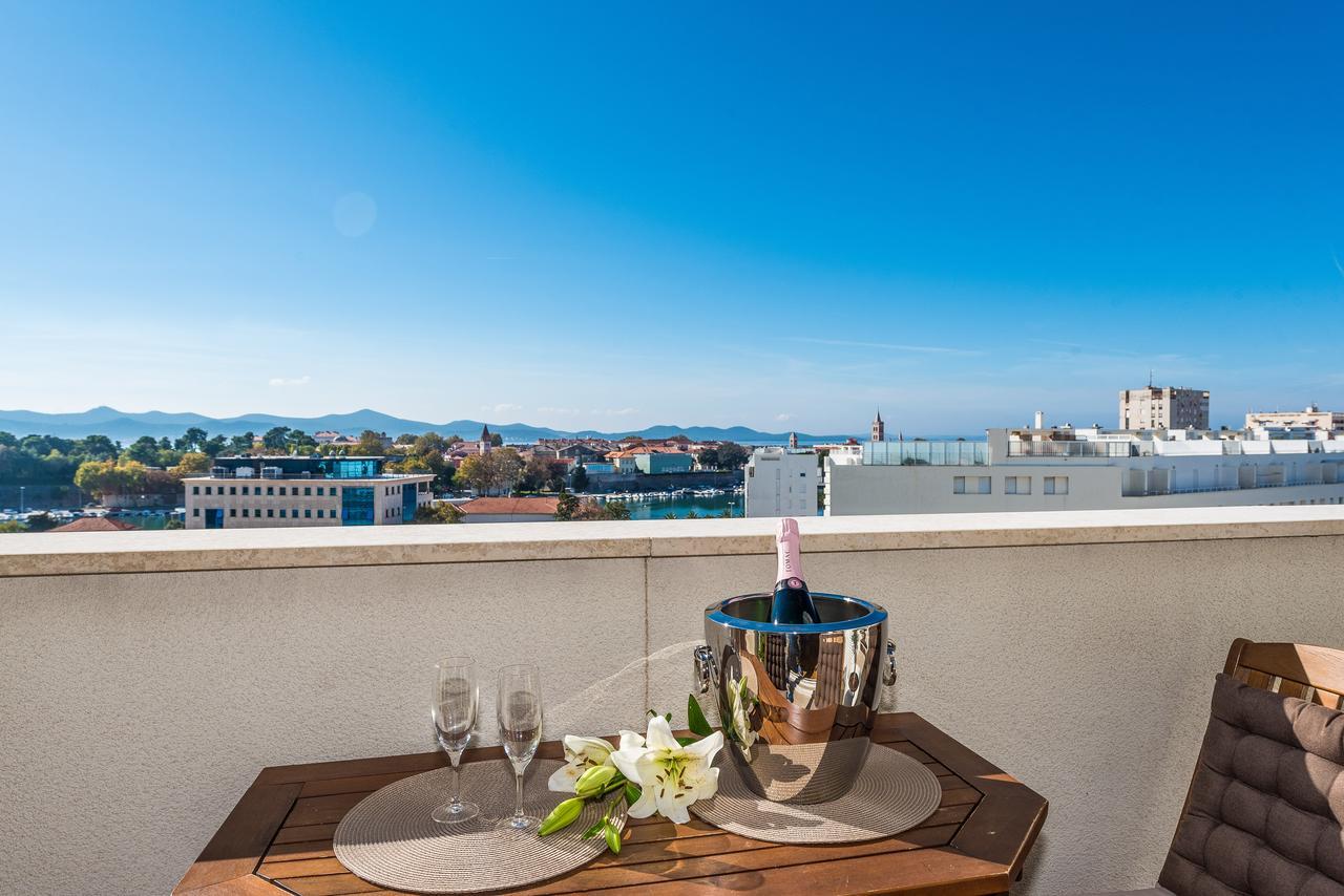 Penthouse With Roof Terrace With Jacuzzi Apartment ซาดาร์ ภายนอก รูปภาพ
